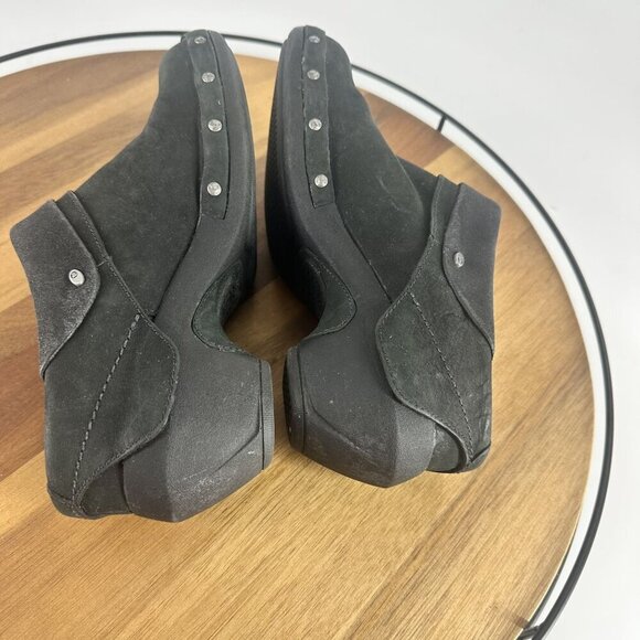 Merrell Black Suede Performance Footwear Clogs With Studded Details Womens - Picture 7 of 10
